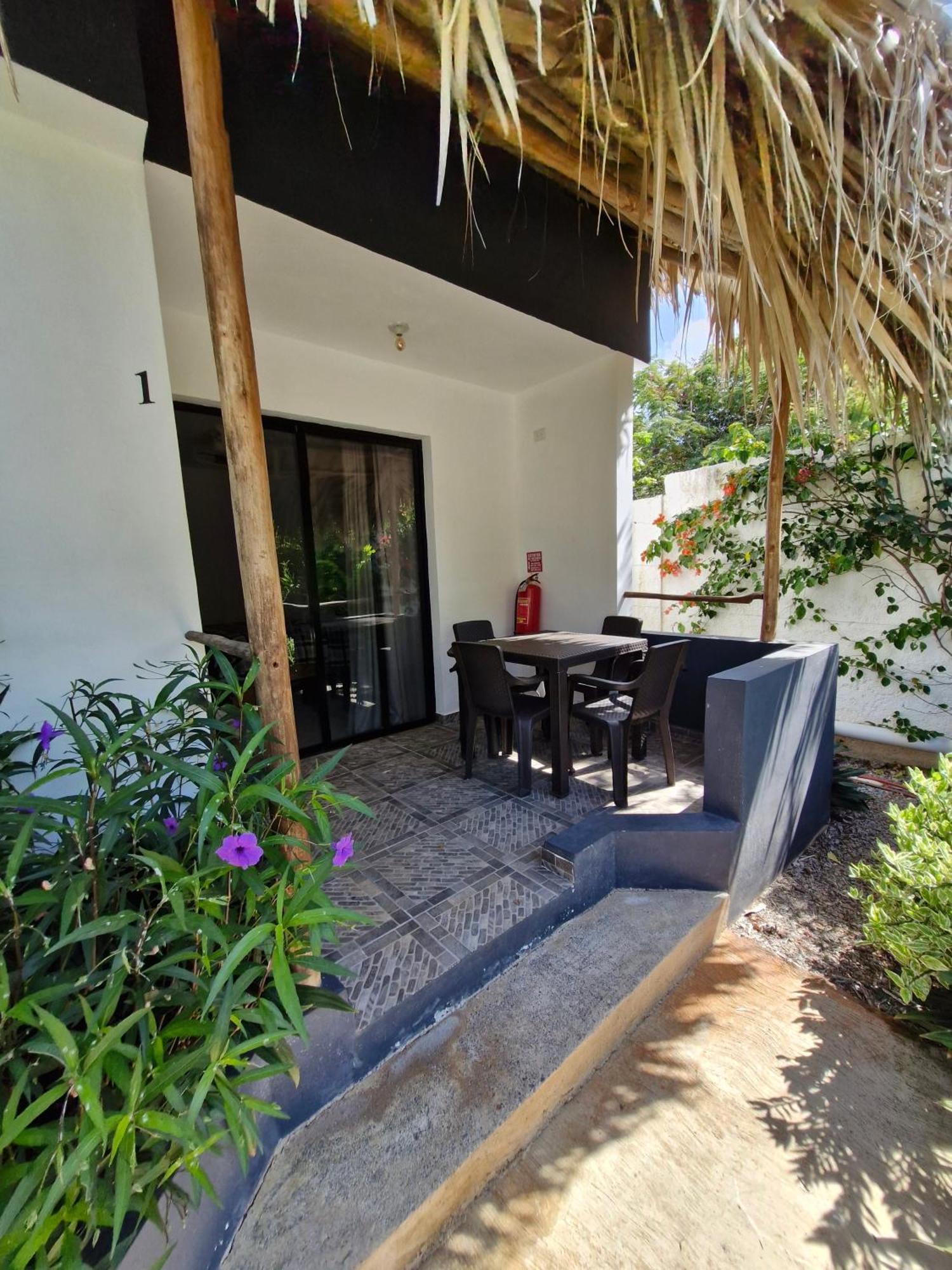 Bungalows Colibri Las Galeras Exterior photo